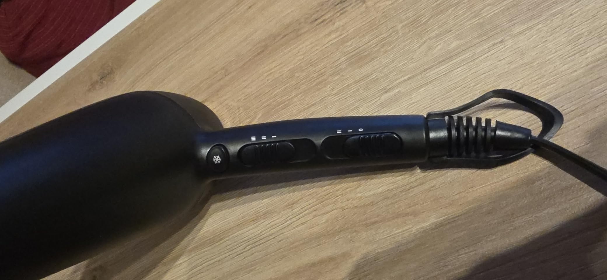 Sehr zufrieden als Lockenhaar