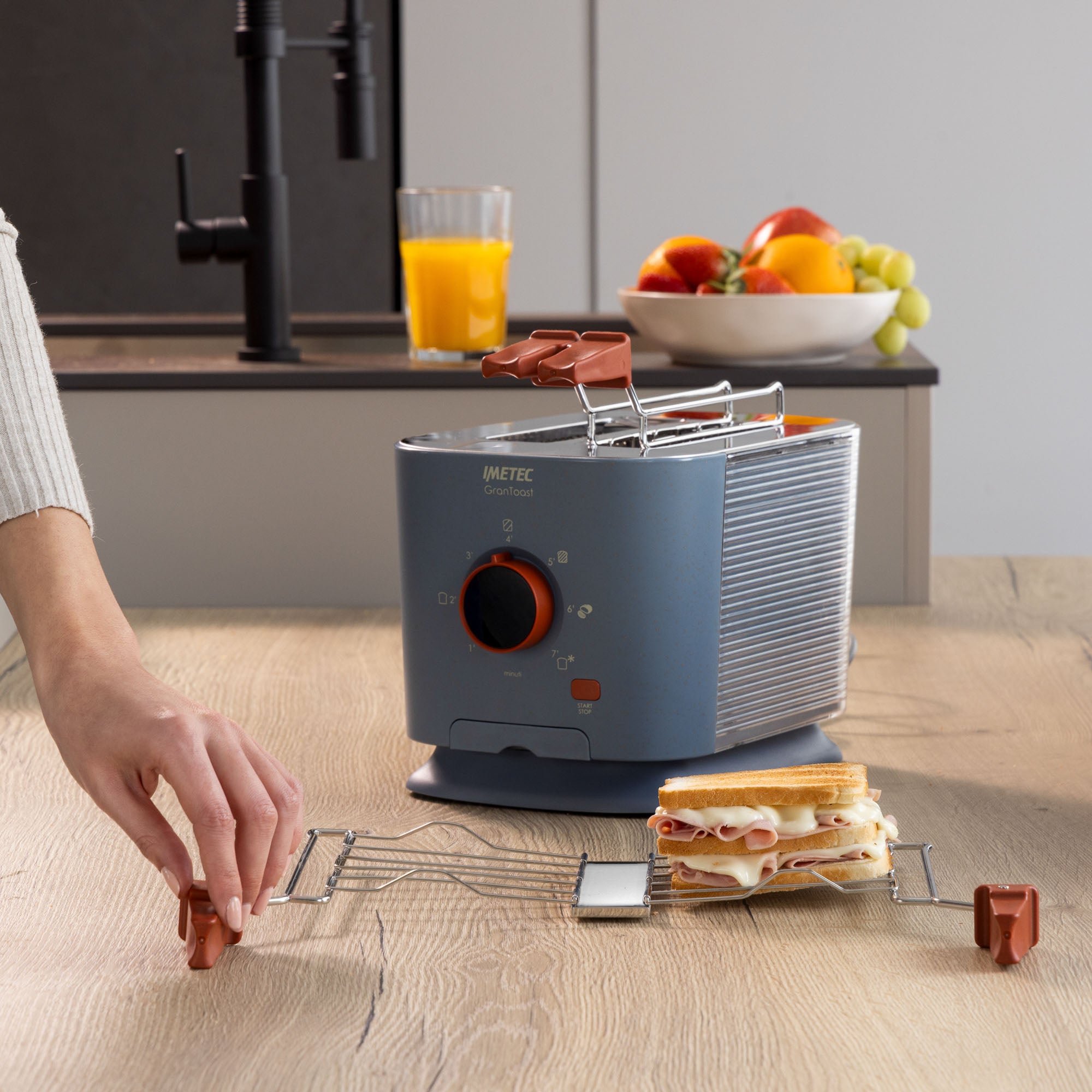 imetec-grantoast-sandwich-toaster-mit-xxl-klappzangen-7-br-unungsstufen image 3